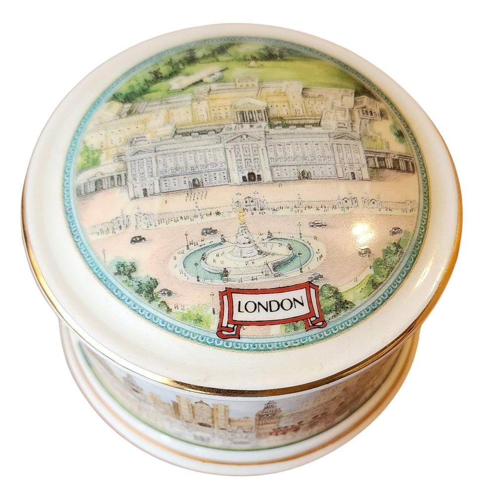 Sadler Gentleman's Round Box London Souvenir Trinket Jewelry Keepsake Dish